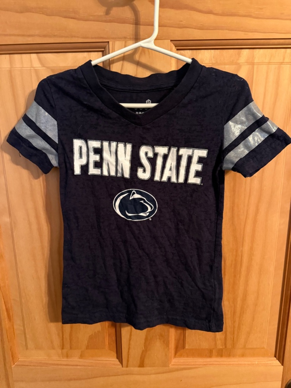 Used Girls Penn State T-Shirt Size Medium (5/6)